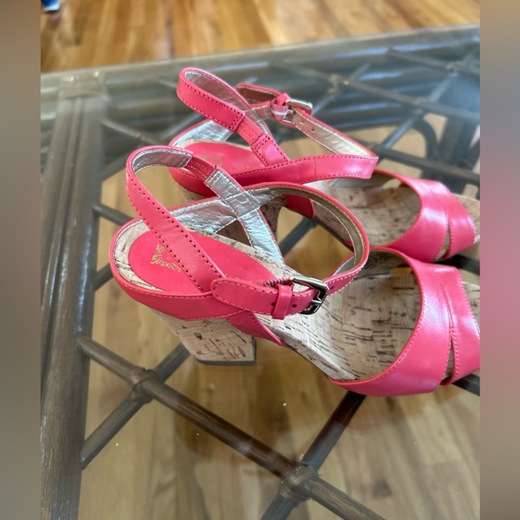 Women’s 3 inch heel Anne Klein iFlex salmon cork 6.5 - Picture 3 of 3